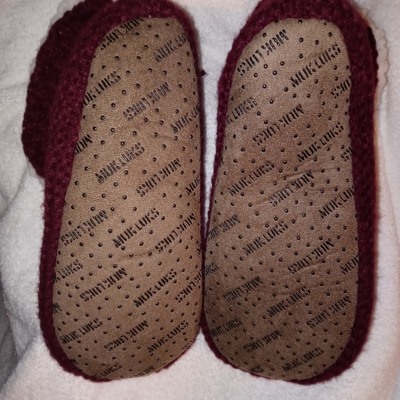 🆕MUK LUKS | SHEA INFUSED Sherpa Burgundy Knit Slipper Size Womens L-XL 8.5-11 - Picture 9 of 15